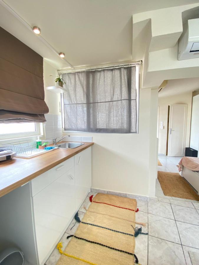 Private Apt. Acropolis View. Top Floor. Koukaki 아테네 외부 사진